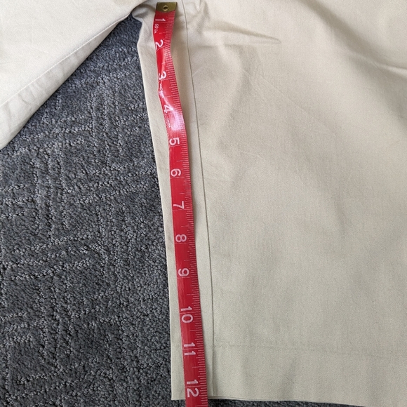 7th Avenue trouser shorts. Size 4. - Picture 4 of 4